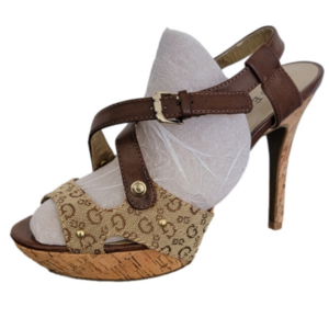 GUESS Tan Brown Logo Open Toe Shoes Size 8.5 New